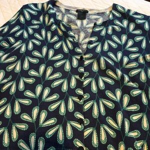 Navy and Green Leaf Print Women's sweater 3/4 sleeve